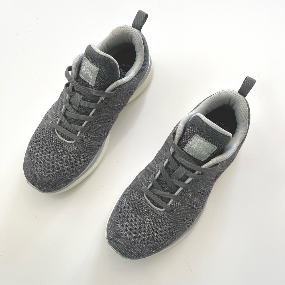 APL Athletic Propulsion Labs Techloom Pro Gray Silver Running Sneaker Sz 8